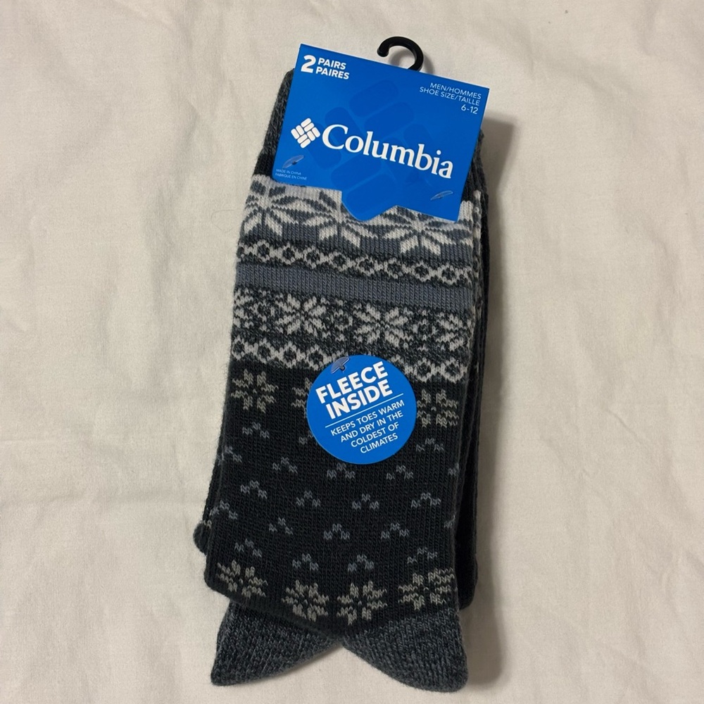 Columbia Men's Navy and Gray Patterned Socks